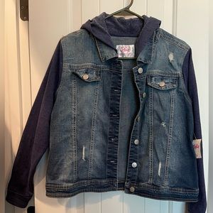 NWT/ GIRLS-(Juniors) Hooded Jean Jacket/ Sleeves & Hood are sweatshirt material